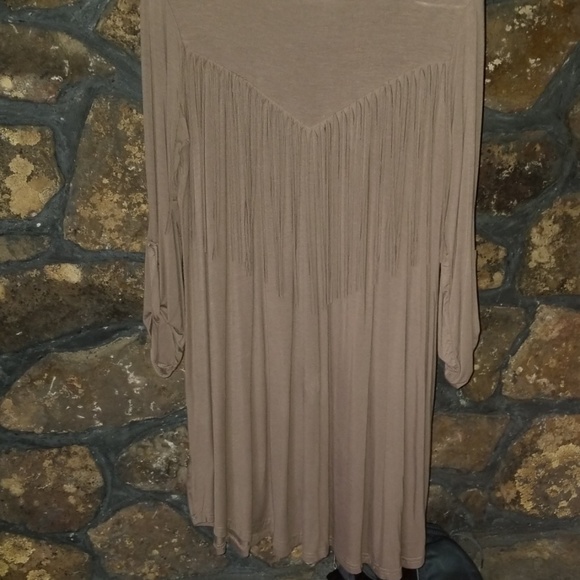 Top - Picture 2 of 2